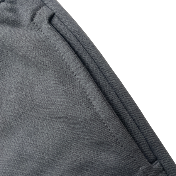 PANTALON DEPORTIVO GRIS - Imagen 6